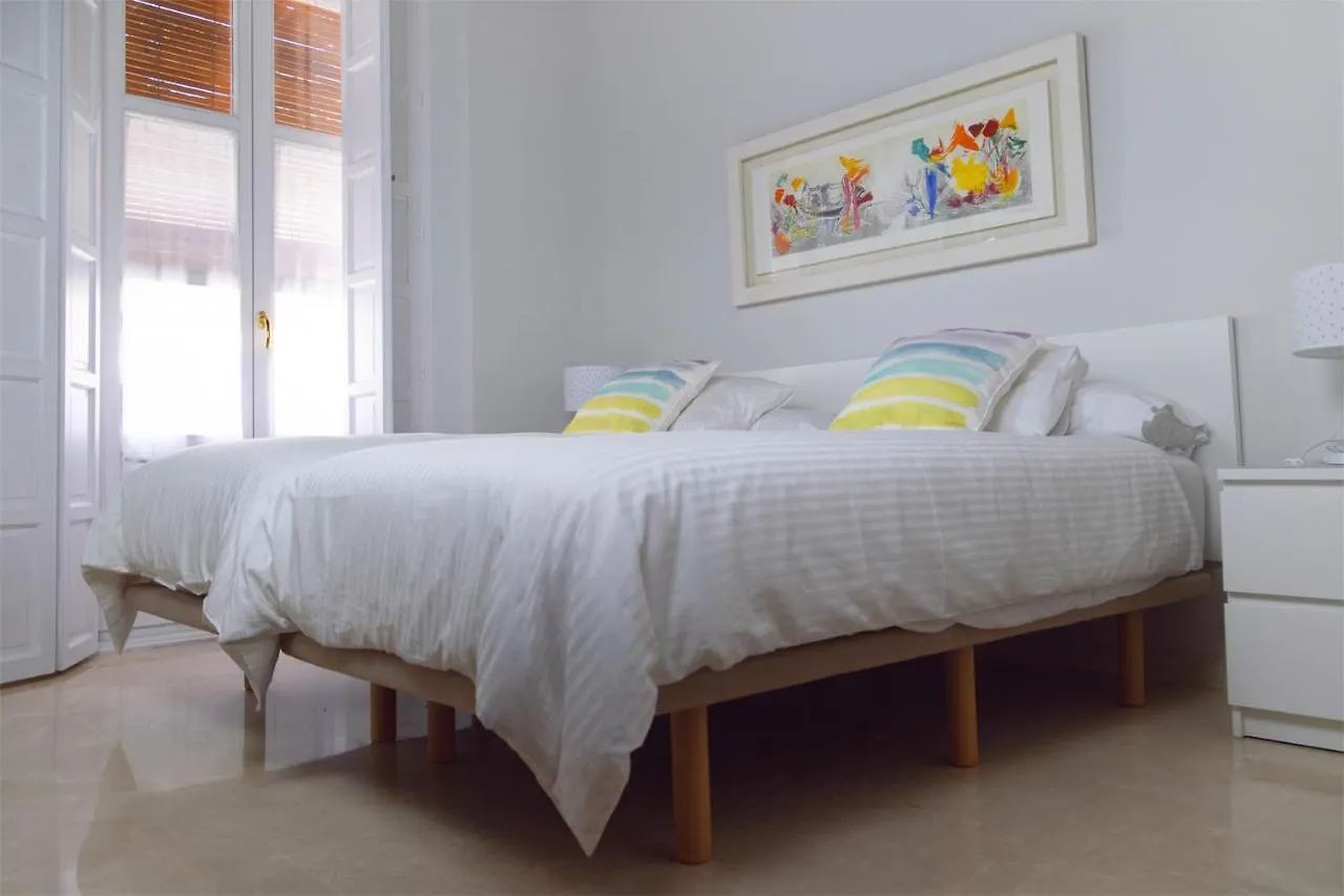 Hispalis Casa Palacio Apartment إشبيلية